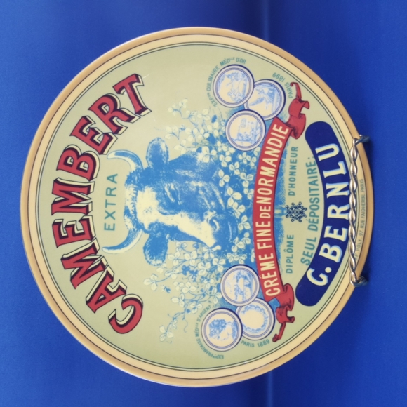 Vintage BIA Cordon Bleu FROMAGE Camembert Extra Salad/Dessert Plate, 8 inch - Picture 1 of 5